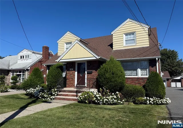 Photo 1 of Sale Pending at 89 Strong St, Wallington, NJ 07057 | MLS# 26037686 | Listing updated on 2026-10-27