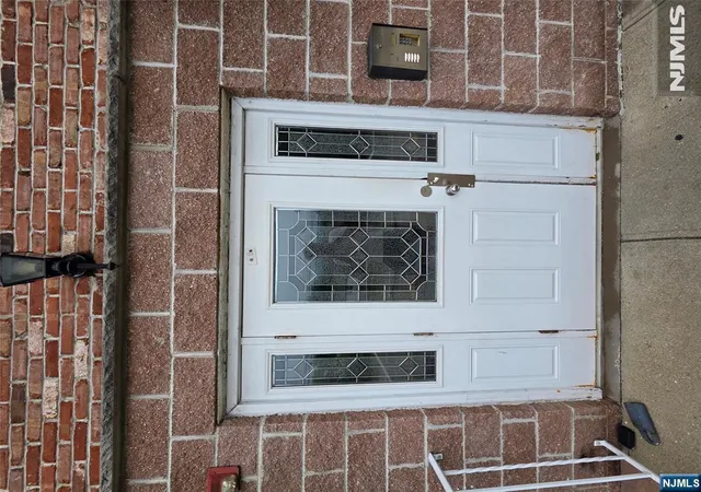 Photo 2 of Condo for sale at 118 Bergen Blvd #2B, Palisades Park, NJ 07650 | MLS# 26037695 | Listing updated on 2026-10-09