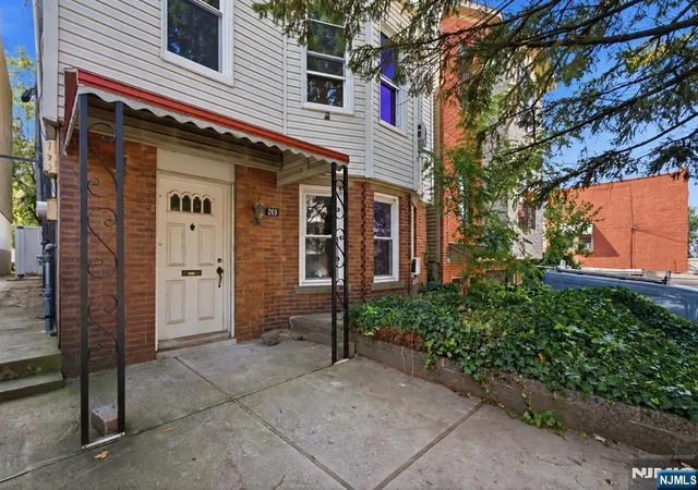 Photo 1 of Single family home for sale at 269 Hutton St, Jersey City, NJ 07307 | MLS# 26037744 | Listing updated on 2026-10-14