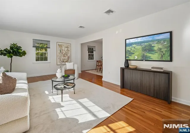 Photo 4 of Single family home for sale at 42 Collins Ave, Ramsey, NJ 07446 | MLS# 26037770 | Listing updated on 2026-10-23