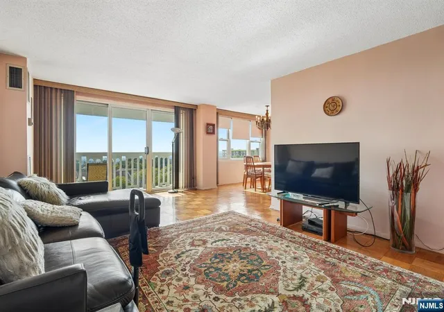 Photo 1 of Condo for sale at 555 North Ave #10-G, Fort Lee, NJ 07024 | MLS# 26037775 | Listing updated on 2026-10-06