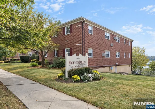 Photo 2 of Condo for sale at 729 Broad Ave #1, Ridgefield, NJ 07657 | MLS# 26037806 | Listing updated on 2026-10-16