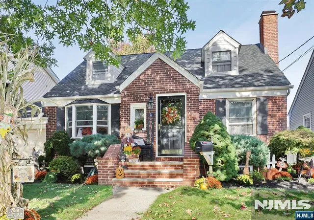 Photo 1 of Sale Pending at 53 Forest St, North Arlington, NJ 07031 | MLS# 26037953 | Listing updated on 2026-10-17