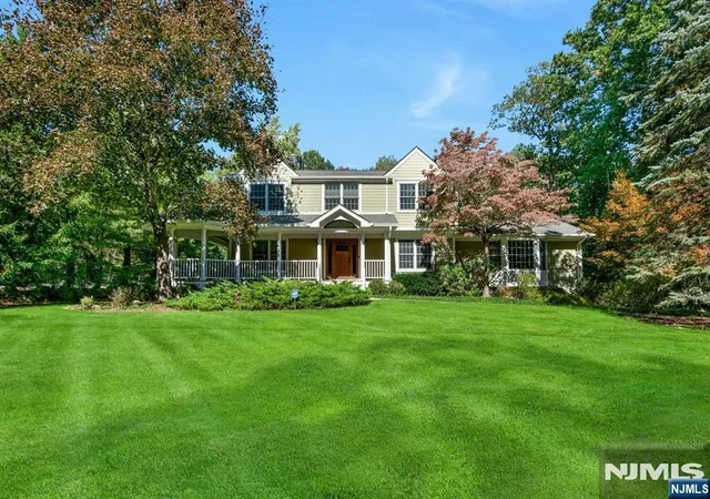 Photo 2 of Sale Pending at 29 Appert Ter, Mahwah, NJ 07430 | MLS# 26037961 | Listing updated on 2026-10-16