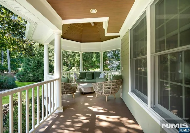 Photo 3 of Sale Pending at 29 Appert Ter, Mahwah, NJ 07430 | MLS# 26037961 | Listing updated on 2026-10-16