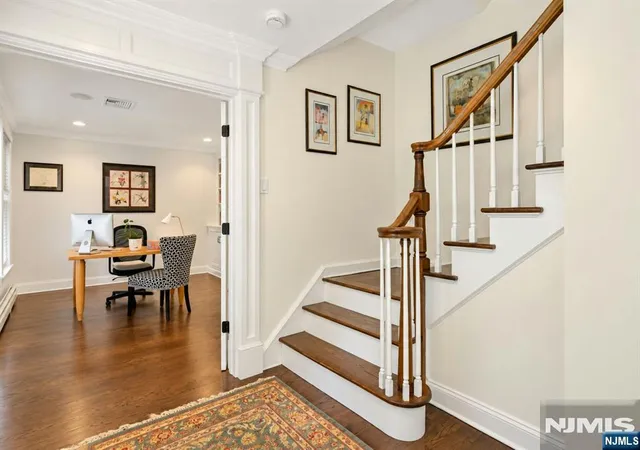 Photo 4 of Sale Pending at 29 Appert Ter, Mahwah, NJ 07430 | MLS# 26037961 | Listing updated on 2026-10-16