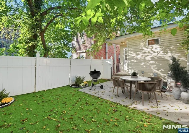 Photo 2 of Condo for sale at 277 3rd Street #2, Jersey City, NJ 07302 | MLS# 26037970 | Listing updated on 2026-10-13