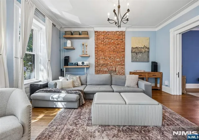 Photo 2 of Condo for sale at 232 Montgomery St #3, Jersey City, NJ 07302 | MLS# 26038089 | Listing updated on 2026-10-11
