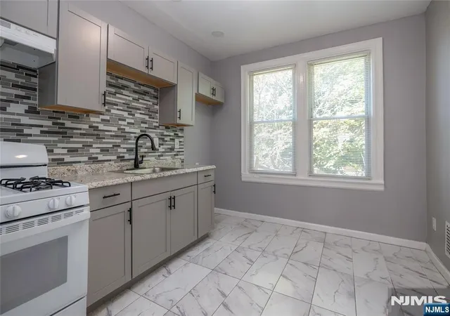 Photo 3 of Multi family home for sale at 315 Pearsall Ave, Jersey City, NJ 07305 | MLS# 26038109 | Listing updated on 2026-10-13