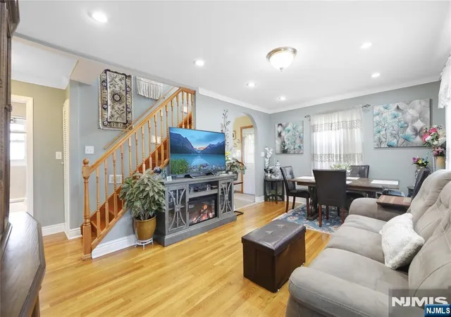 Photo 3 of Single family home for sale at 32 William St, Kearny, NJ 07032 | MLS# 26038130 | Listing updated on 2026-10-18