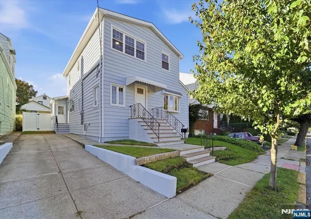 Photo 1 of Single family home for sale at 95 Rutherford Pl, North Arlington, NJ 07031 | MLS# 26038140 | Listing updated on 2026-10-14