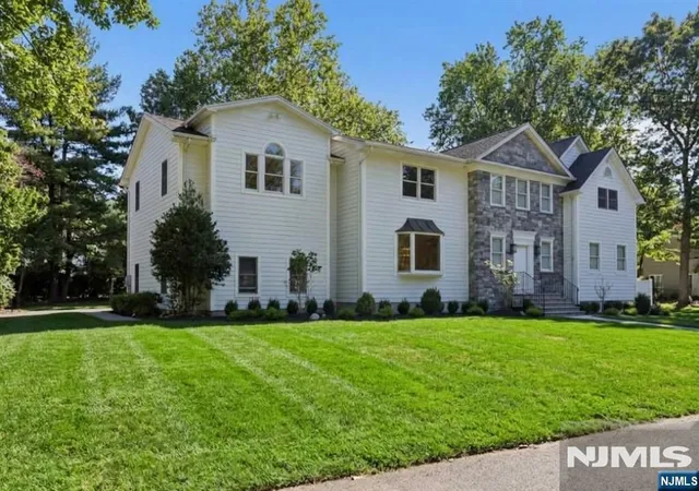 Single family home for sale at 337 Franklin St, Haworth, NJ 07641 | MLS# 26038164