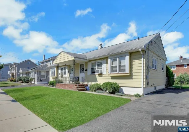 Photo 3 of Multi family home for sale at 35 Grant St, East Rutherford, NJ 07073 | MLS# 26038165 | Listing updated on 2026-10-19