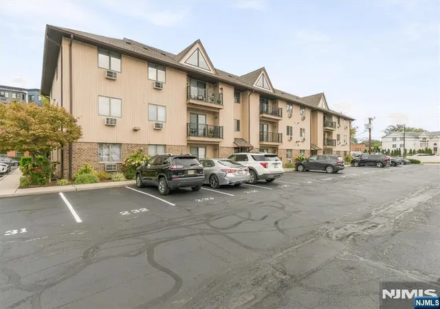 Photo 2 of Condo for sale at 651 Riverside #B15, Lyndhurst, NJ 07071 | MLS# 26038167 | Listing updated on 2026-10-13