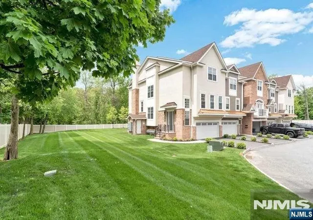 Photo 2 of Townhouse for sale at 1008 Opus Way, Montvale, NJ 07645 | MLS# 26038170 | Listing updated on 2026-10-20
