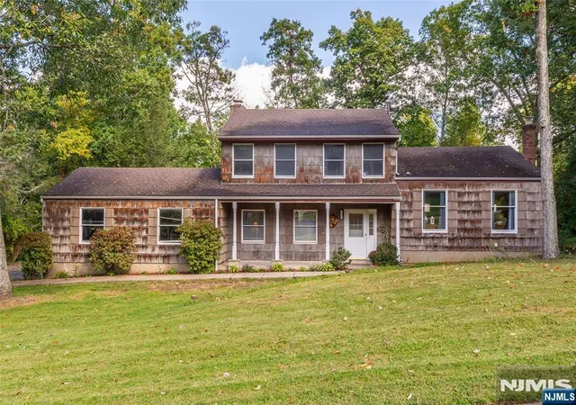 Photo 1 of Single family home for sale at 195 Vreeland Rd, West Milford, NJ 07480 | MLS# 26038175 | Listing updated on 2026-10-15