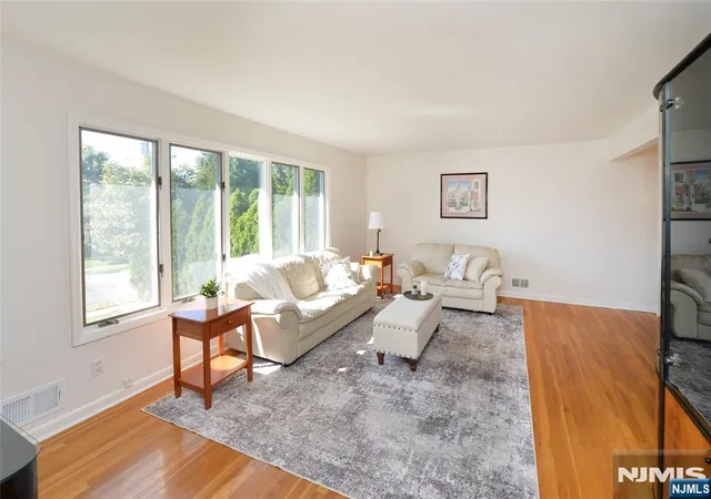 Photo 2 of Single family home for sale at 16 35 Raymond St, Fair Lawn, NJ 07410 | MLS# 26038273 | Listing updated on 2026-10-16