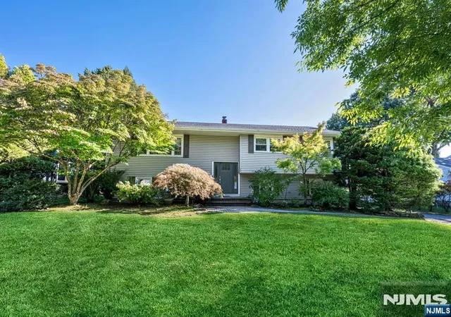 Single family home for sale at 29 Carol Ct, Glen Rock, NJ 07452 | MLS# 26038302