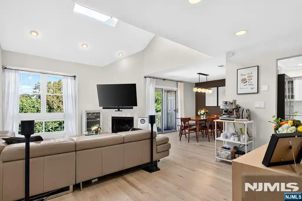 Listing Photo 1 - Condo for sale in 569 Windsor Dr located at 569 Windsor Dr, Palisades Park, NJ 07650 - Unit 569 Windsor Dr