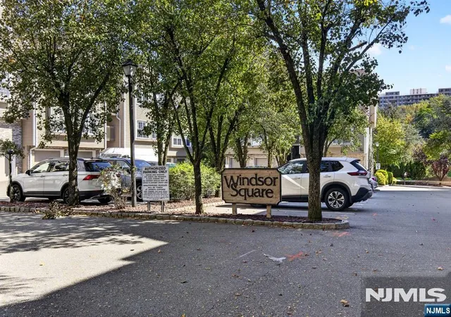 Listing Photo 2 - Condo for sale in building located at 569 Windsor Dr, Palisades Park, NJ 07650