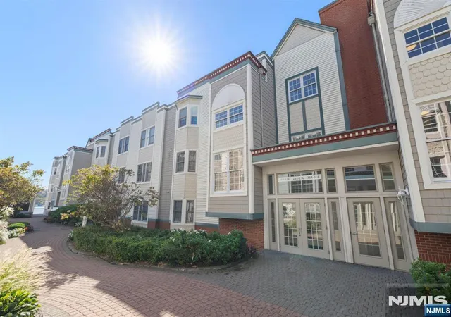 Photo 2 of Condo for sale at 116 The Promenade, Edgewater, NJ 07020 | MLS# 26038375 | Listing updated on 2026-10-15