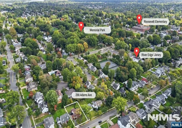 Photo 2 of Single family home for sale at 266 Adams Ave, River Edge, NJ 07661 | MLS# 26038405 | Listing updated on 2026-10-13