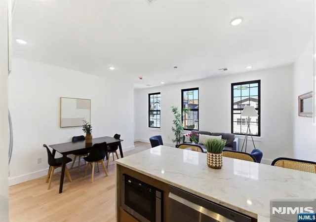 Photo 3 of Condo for sale at 113 Oak St #2, Jersey City, NJ 07304 | MLS# 26038519 | Listing updated on 2026-10-11