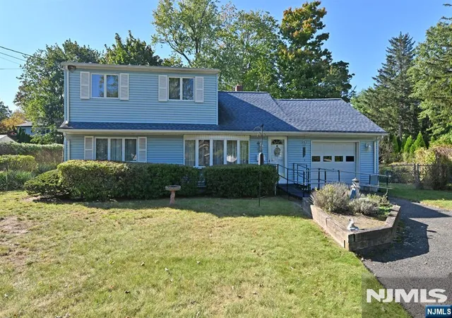 Photo 1 of Land for sale at 347 Verona Way, Paramus, NJ 07652 | MLS# 26038543 | Listing updated on 2026-10-13