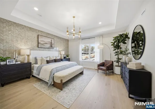Photo 1 of Townhouse for sale at 18 Arlington Pl, Oakland, NJ 07036 | MLS# 26038579 | Listing updated on 2026-10-14