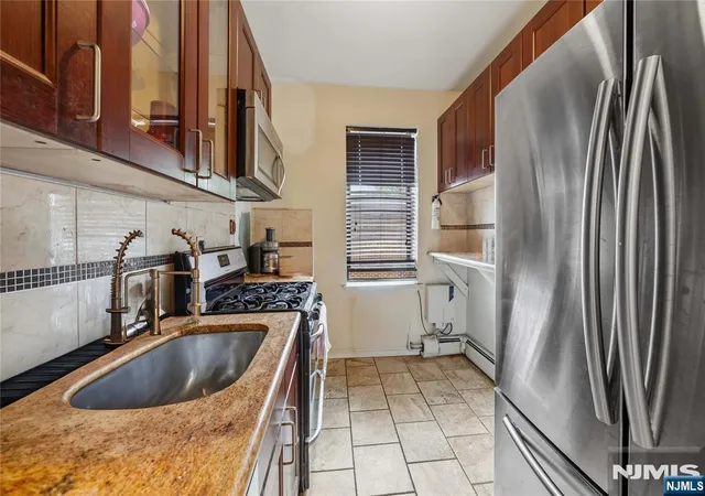 Photo 3 of Condo for sale at 2700 John F Kennedy Blvd #102, Jersey City, NJ 07306 | MLS# 26038630 | Listing updated on 2026-10-09