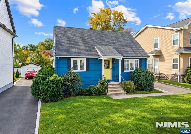 Photo 1 of Single family home for sale at 49 Warren St, Clifton, NJ 07013 | MLS# 26038981 | Listing updated on 2026-10-28