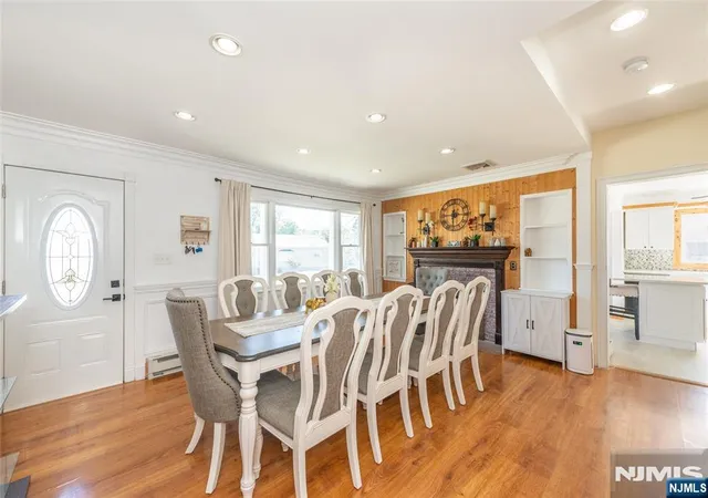 Photo 2 of Single family home for sale at 308 Pine St, Pompton Lakes, NJ 07442 | MLS# 26039040 | Listing updated on 2026-10-21
