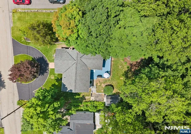Photo 3 of House for sale at 3 Lou Ann Blvd, West Milford, NJ 07480 | MLS# 26039270 | Listing updated on 2026-10-15