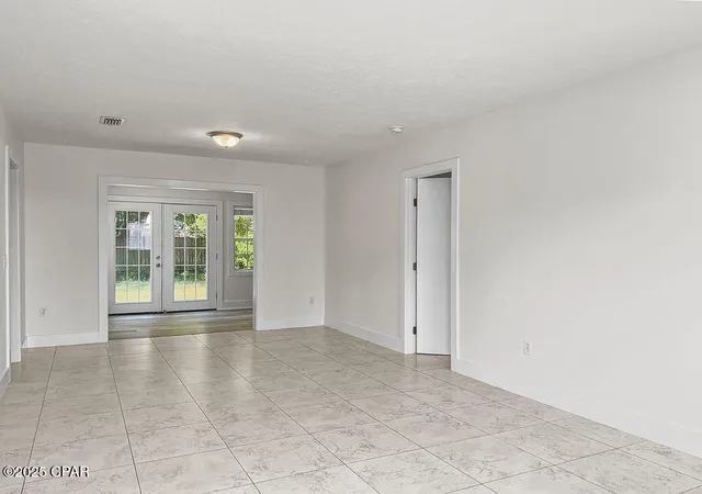 Photo 4 of Single family home for sale at 137 Heather Dr, Panama City Beach, FL 32413 | MLS# 776988 | Listing updated on 2026-09-03