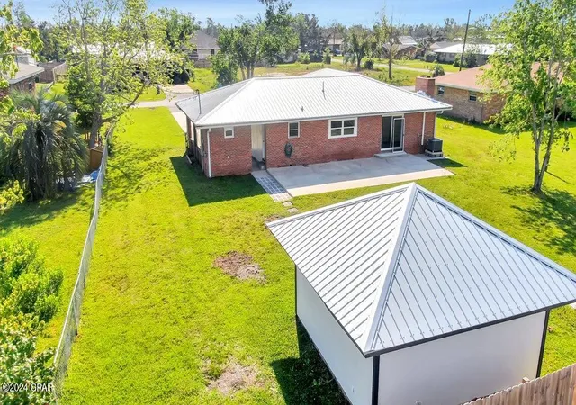 Photo 3 of Single family home for sale at 118 Carolina Ave, Lynn Haven, FL 32444 | MLS# 752643 | Listing updated on 2026-09-02