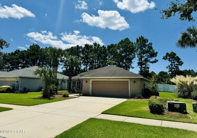 Photo 2 of Single family home for sale at 207 Windsor, Panama City Beach, FL 32413 | MLS# 761599 | Listing updated on 2026-10-05
