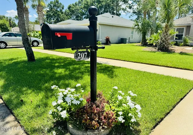 Photo 3 of Single family home for sale at 207 Windsor, Panama City Beach, FL 32413 | MLS# 761599 | Listing updated on 2026-10-05