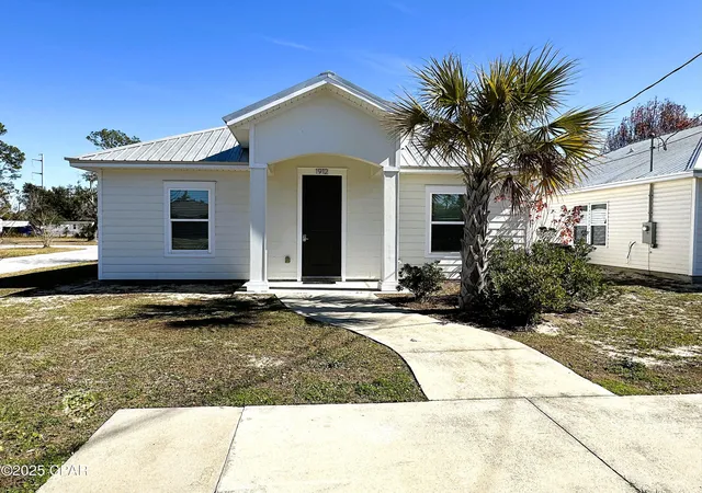 Photo 1 of Single family home for sale at 1912 Danford Ave, Panama City, FL 32405 | MLS# 767577 | Listing updated on 2026-08-18