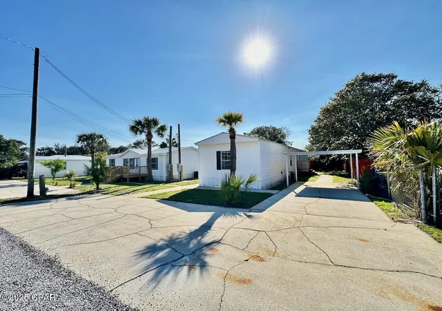 Photo 3 of Manufactured home for sale at 329 Hibiscus Dr, Panama City Beach, FL 32413 | MLS# 771043 | Listing updated on 2026-09-15
