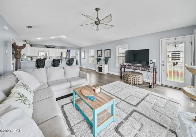 Photo 3 of Single family home for sale at 7121 Americus Ave, Port Saint Joe, FL 32456 | MLS# 740012 | Listing updated on 2026-08-19