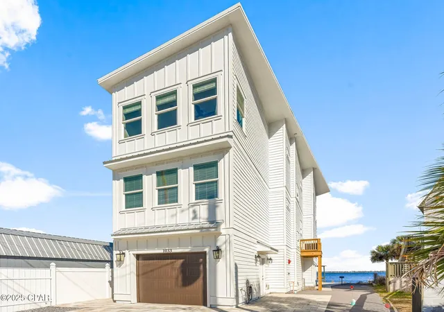 Photo 1 of Single family home for sale at 1033 Bay Cir, Panama City Beach, FL 32407 | MLS# 769470 | Listing updated on 2026-08-31