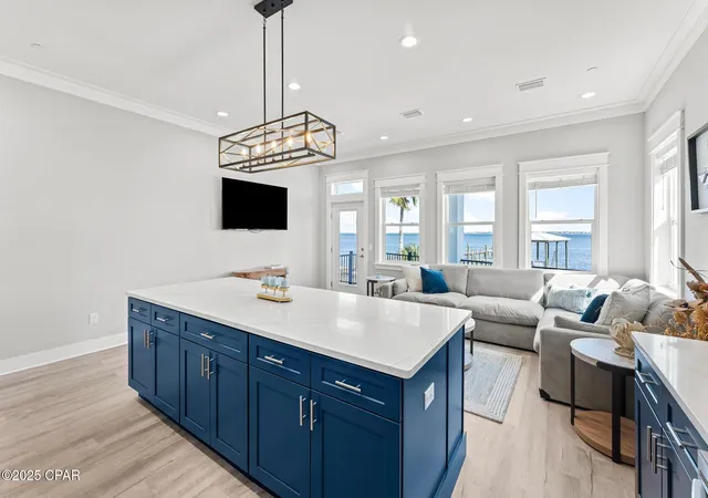 Photo 4 of Single family home for sale at 1033 Bay Cir, Panama City Beach, FL 32407 | MLS# 769470 | Listing updated on 2026-08-31