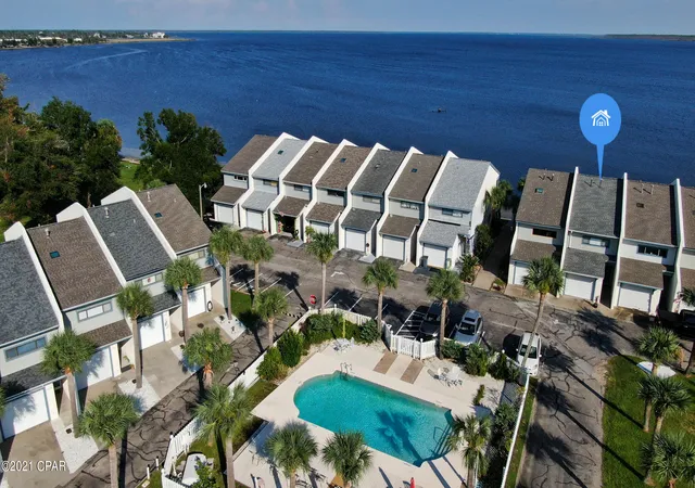 Townhouse for sale at 6083 E Hwy 98 Bus, Panama City, FL 32404 | MLS# 749167