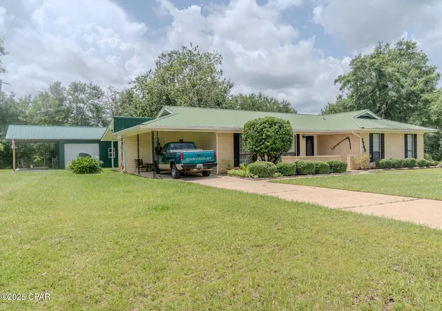 Photo 2 of Sale Pending at 2745 Perry Rd, Cottondale, FL 32431 | MLS# 775779 | Listing updated on 2026-08-31