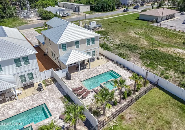 Photo 3 of Sale Pending at 510 Lyndell Ln, Panama City Beach, FL 32407 | MLS# 773352 | Listing updated on 2026-09-15