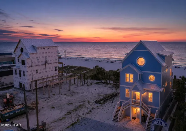 Photo 1 of Single family home for sale at 8711 Surf Dr, Panama City, FL 32408 | MLS# 774047 | Listing updated on 2026-09-01