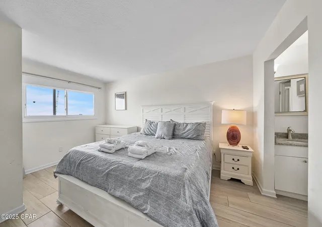 Listing Photo 1 - Condo for sale in building located at 8743 Thomas Dr, Panama City Beach, FL 32408 - Unit #1207