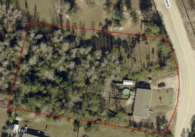 Photo 2 of Manufactured home for sale at 9125 Merlin Dr, Youngstown, FL 32466 | MLS# 777831 | Listing updated on 2026-08-17