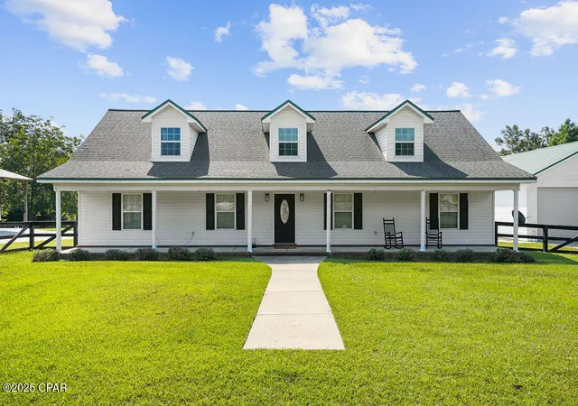 Photo 1 of Single family home for sale at 1528 Hilltop Dr, Bonifay, FL 32425 | MLS# 766166 | Listing updated on 2026-10-06