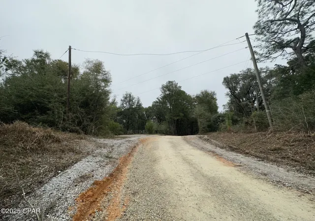 Photo 1 of Sale Pending at Tract#6418 Bryant Bay Rd, Caryville, FL 32427 | MLS# 778033 | Listing updated on 2026-08-31